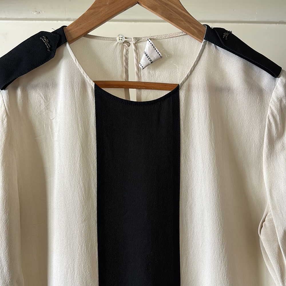New Longchamp silk equestrian military epaulette color-block minimalist blouse - Picture 4 of 11